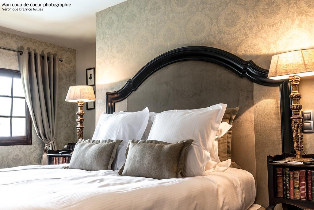 Les Saints Peres Hotel Montagnole Bagian luar foto